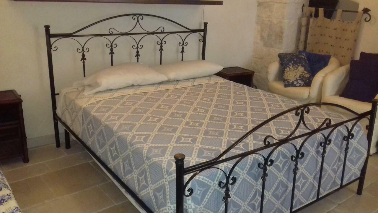 הוילה צ'יסטרנינו Casetta In Piazza מראה חיצוני תמונה